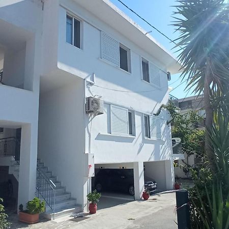 The Beach House นีดรี ภายนอก รูปภาพ