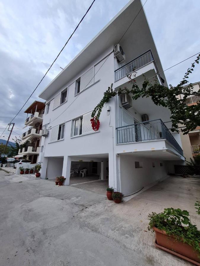 The Beach House นีดรี ภายนอก รูปภาพ