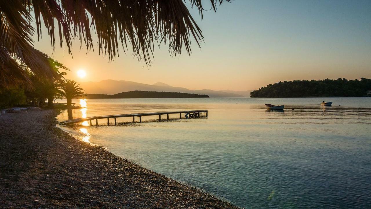 The Beach House นีดรี ภายนอก รูปภาพ